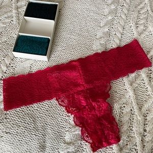 Anthropologie Thong Set